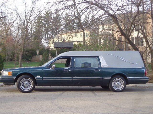 1994 Lincoln Town Car Hearse - photo 3