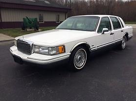 1994 Lincoln Town Car - photo 7