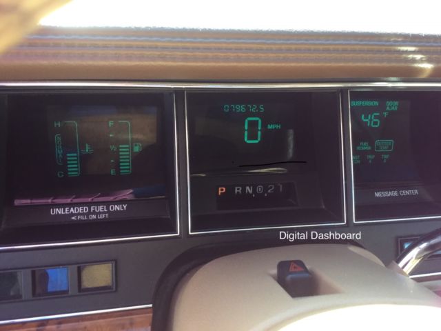 1994 Lincoln Town Car Signature Series - photo 12