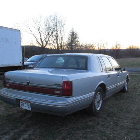 1994 Lincoln Town Car - photo 5