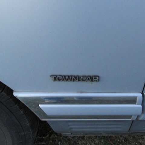 1994 Lincoln Town Car - photo 7