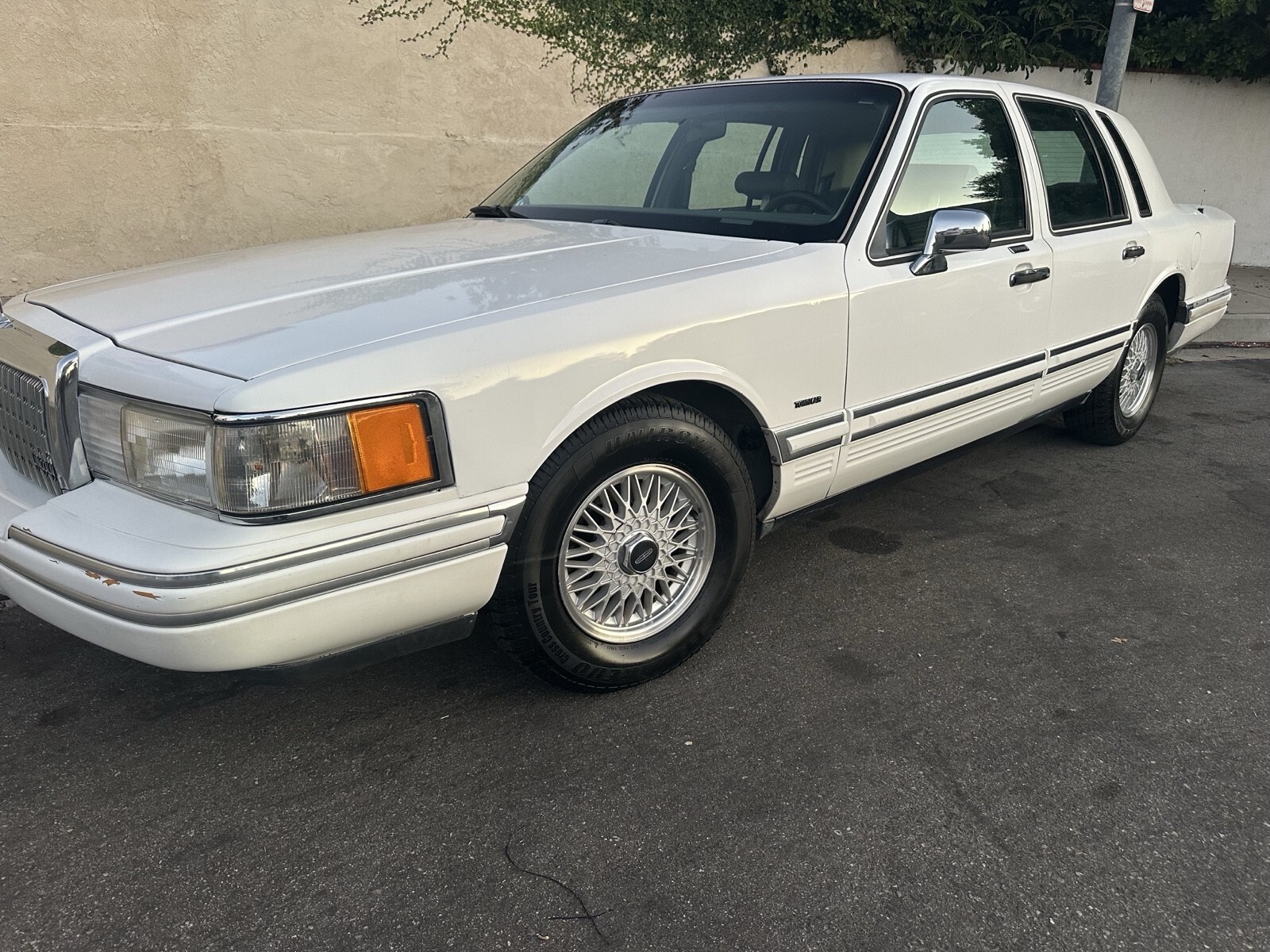 1994 Lincoln Town Car EXECUTIVE - photo 4