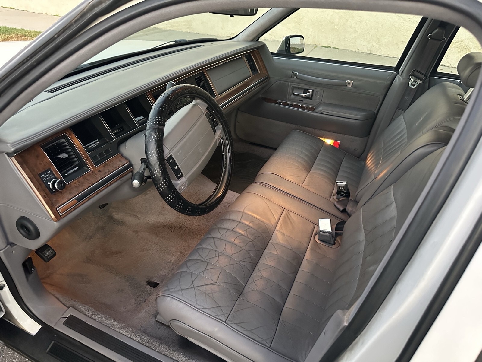 1994 Lincoln Town Car EXECUTIVE - photo 9