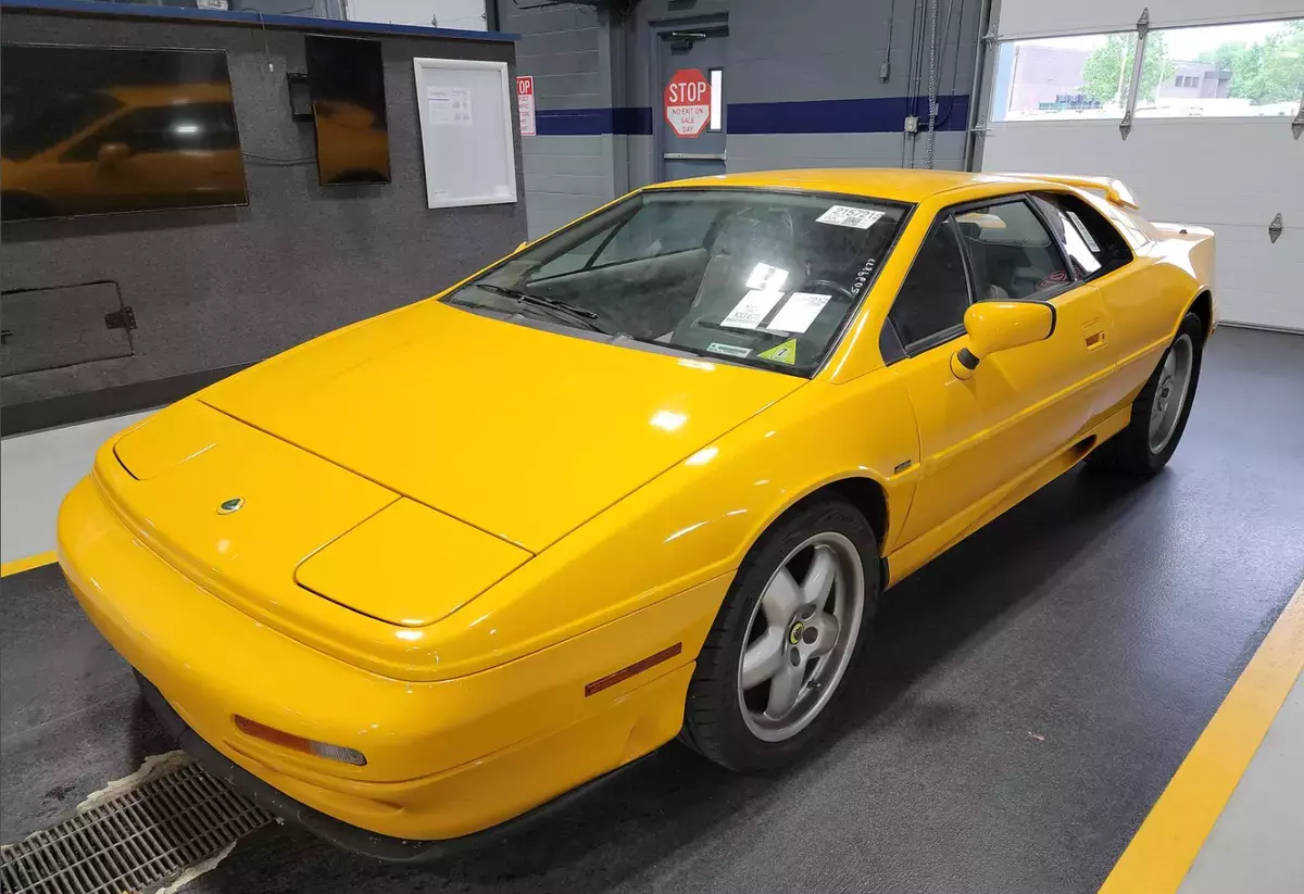 1994 Lotus Epsrit S4 1994 Lotus Esprit