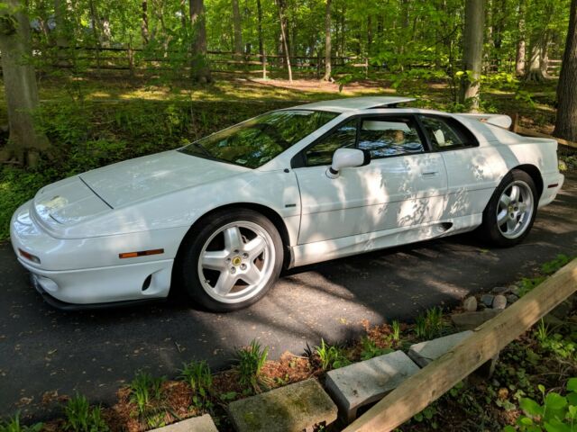 1994 Lotus Esprit rear spoiler, side skirts,valence panels original