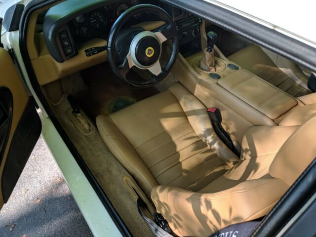 1994 Lotus Esprit rear spoiler, side skirts,valence panels original - photo 5