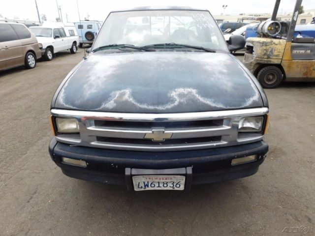 1994 Chevrolet S-10 LS - photo 4