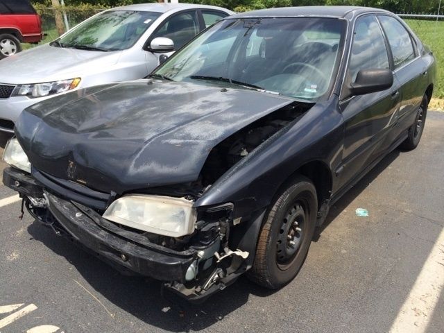 1994 Honda Accord LX - photo 3