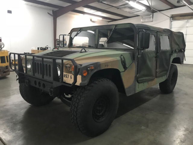 1994 M998 HMMWV HUMVEE 1900 Hummer H1