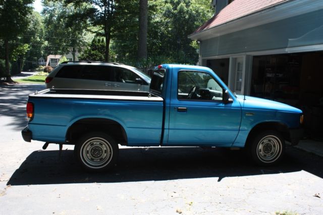 1994 Mazda B-Series Pickups - photo 3