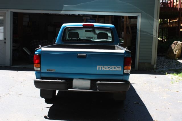 1994 Mazda B-Series Pickups - photo 5