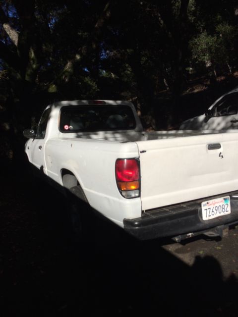1994 Mazda B-Series Pickups - photo 2