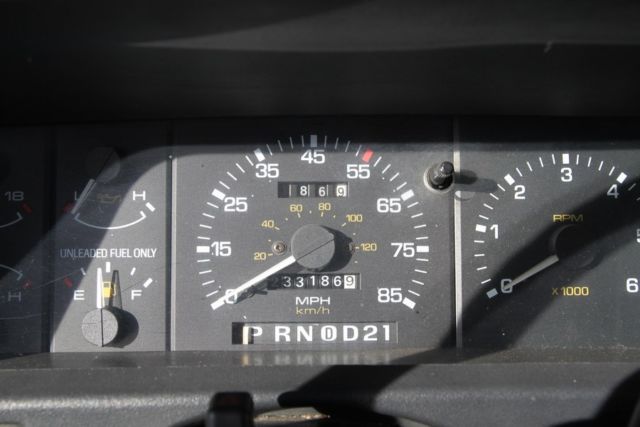 1994 Mazda B-Series Pickups B3000 LX - photo 9