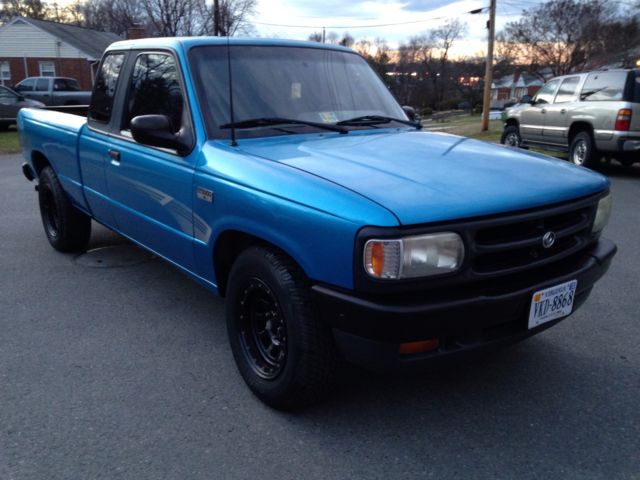 1994 Mazda B-Series Pickups B3000 - photo 3