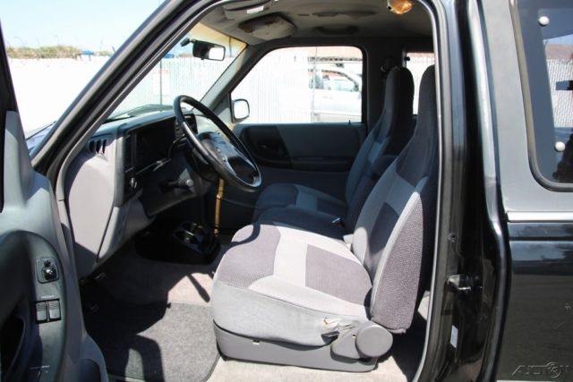 1994 Mazda B-Series Pickups LE - photo 10