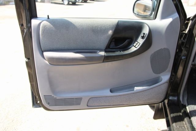 1994 Mazda B-Series Pickups LE - photo 9