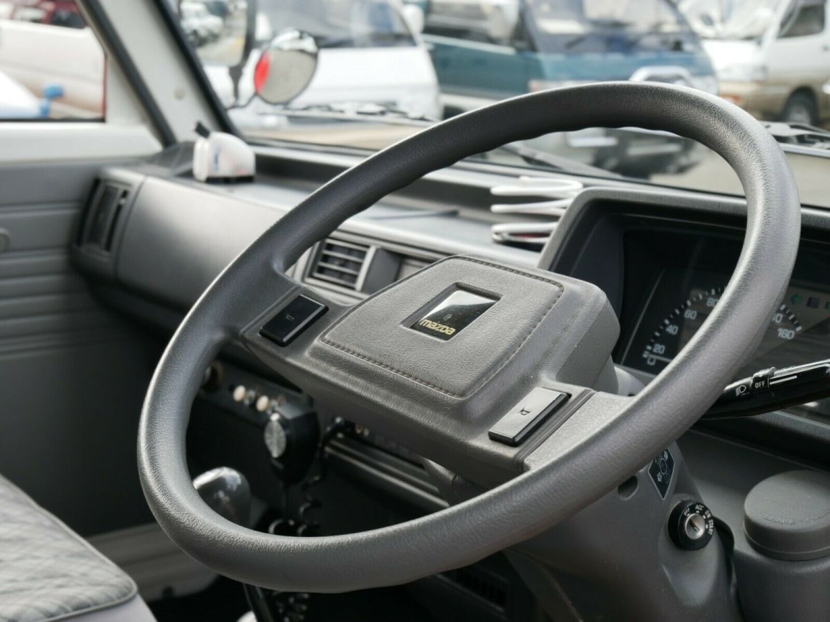 1994 Mazda Bongo Brawny Fire Truck 4WD - photo 9