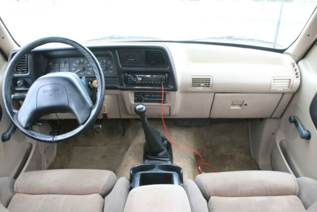 1994 Mazda B-Series Pickups - photo 3