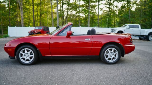 1994 Mazda MX-5 Miata 2dr Convertible - photo 7