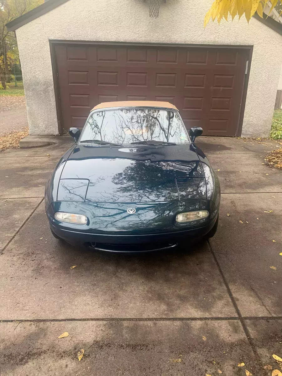 1994 Mazda Miata M-Edition One Owner Since New, 40543 miles 1994 Mazda MX-5 Miata