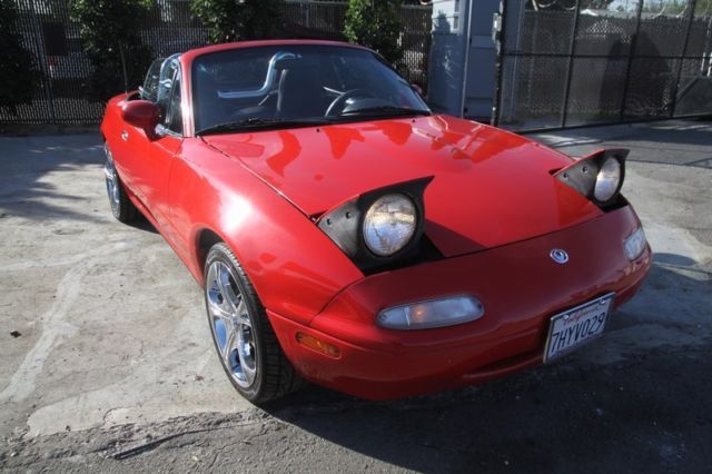 1994 Mazda Miata, MX-5, Convertible Manual 4 Cylinder NO RESERVE 1994 Mazda MX-5 Miata