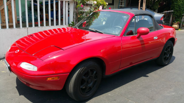 1994 Mazda Miata MX-5 Red Automatic 169,XXX Miles LOCAL PICKUP ONLY! NO SHIPPING 1994 Mazda MX-5 Miata