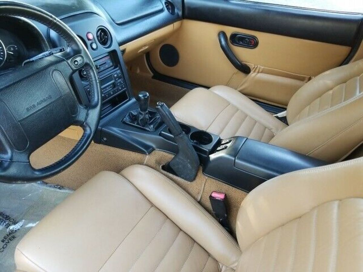 1994 Mazda MX-5 Miata M-Edition MX-5 CONVERTIBLE~ ONLY 74K MILES~ 1-OWNE - photo 2