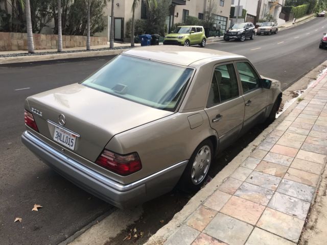 1994 Mercedes-Benz E-Class 500E - photo 3