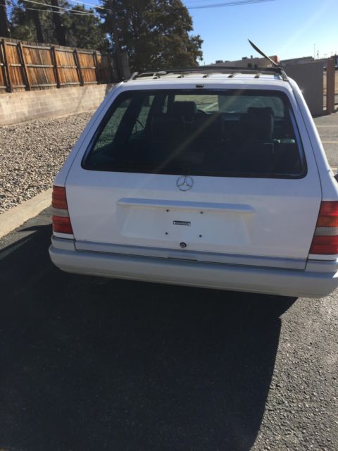 1994 Mercedes-Benz 300-Series -- - photo 4