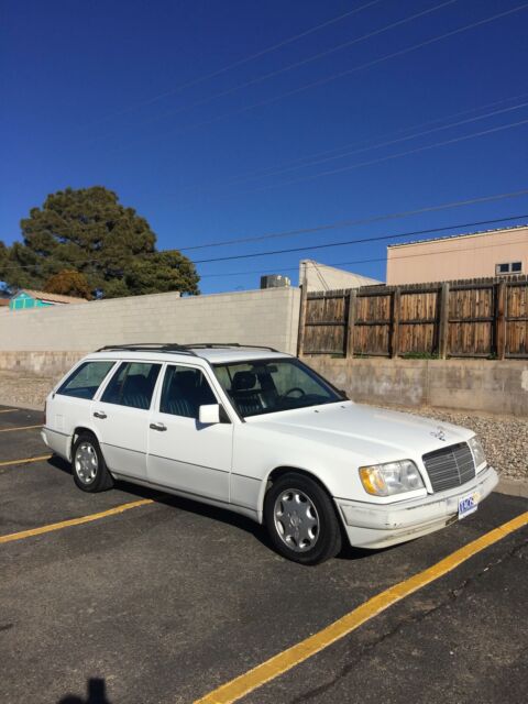 1994 Mercedes-Benz 300-Series -- - photo 2
