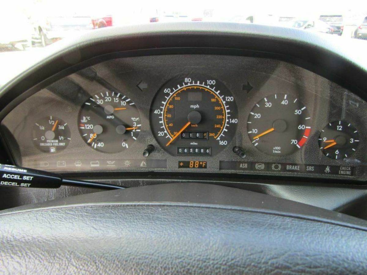 1994 Mercedes-Benz 500-Series 500 Series 2dr Roadster 5.0L Automatic - photo 12
