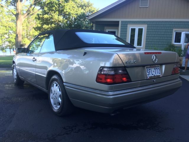 1994 Mercedes-Benz E-Class Convertible E 320 - photo 13