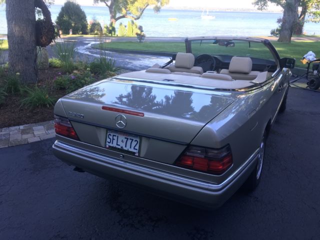 1994 Mercedes-Benz E-Class Convertible E 320 - photo 4