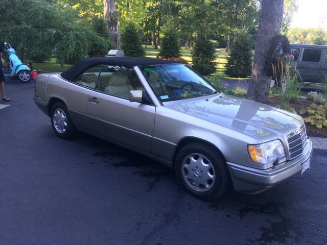 1994 Mercedes-Benz E-Class Convertible E 320 - photo 9