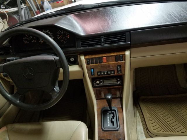 1994 Mercedes-Benz E-Class E 320 Convertible - photo 8
