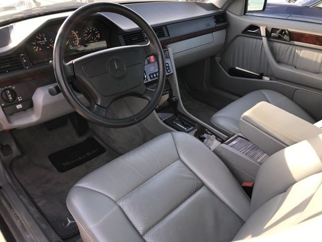 1994 Mercedes-Benz E-Class E320 - photo 4
