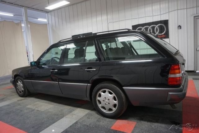 1994 Mercedes-Benz E-Class E320 - photo 11