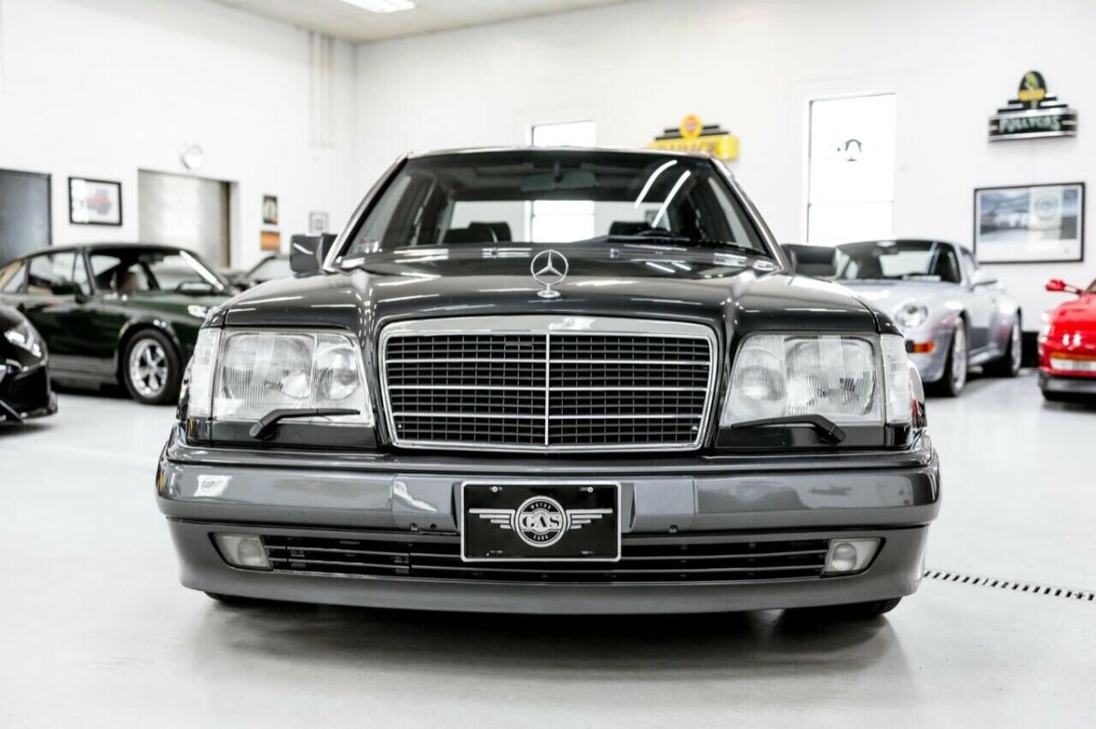 1994 Mercedes-Benz E-Class E500 - photo 2