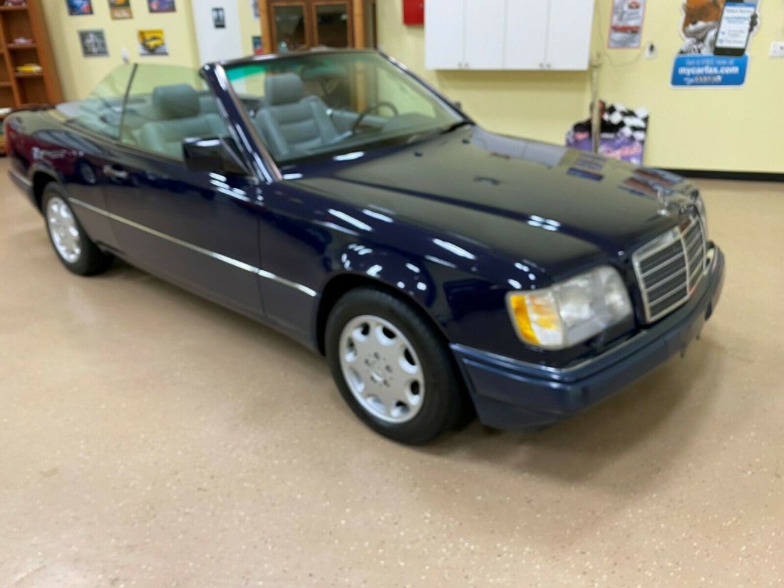 1994 Mercedes Benz E320 Cabriolet Nautical Blue / Light Gray Leather Interior. 1984 Mercedes-Benz E-Class