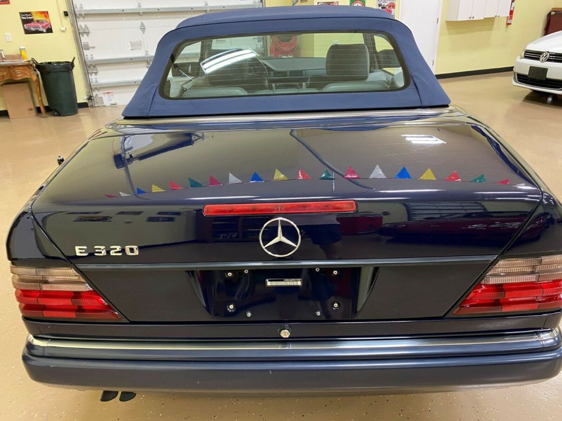 1984 Mercedes-Benz E-Class - photo 12