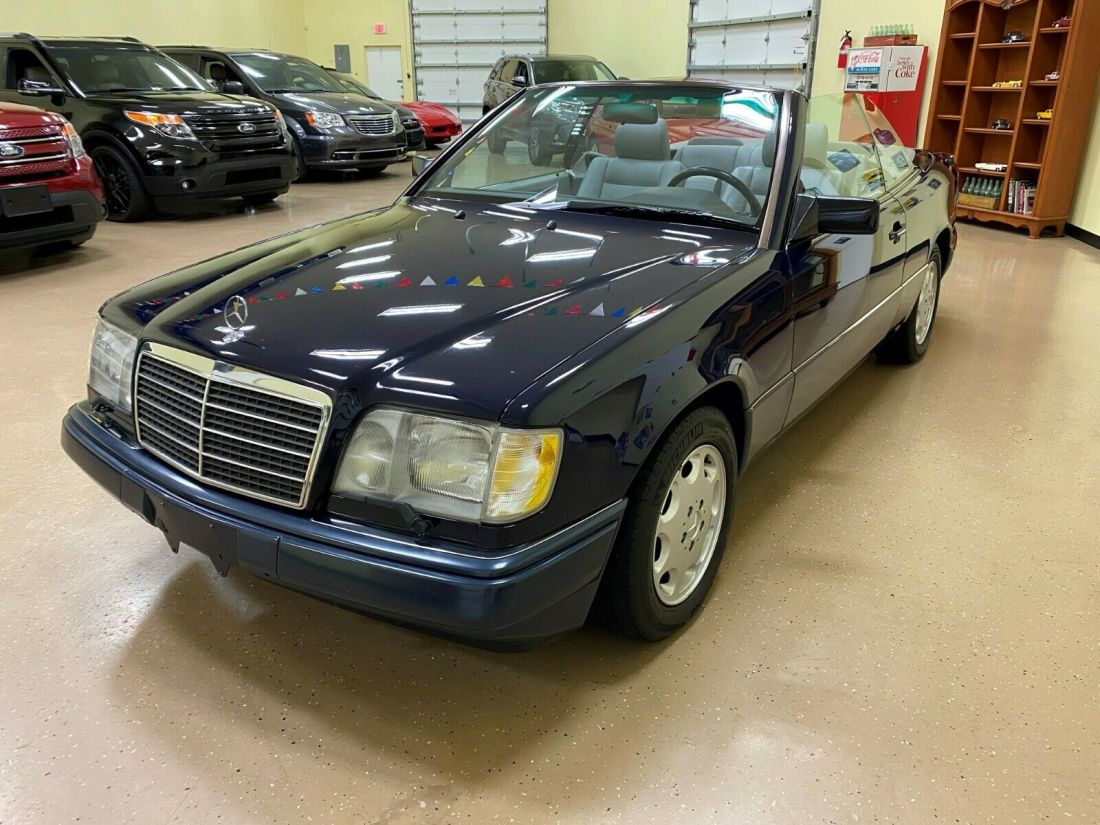 1984 Mercedes-Benz E-Class - photo 3