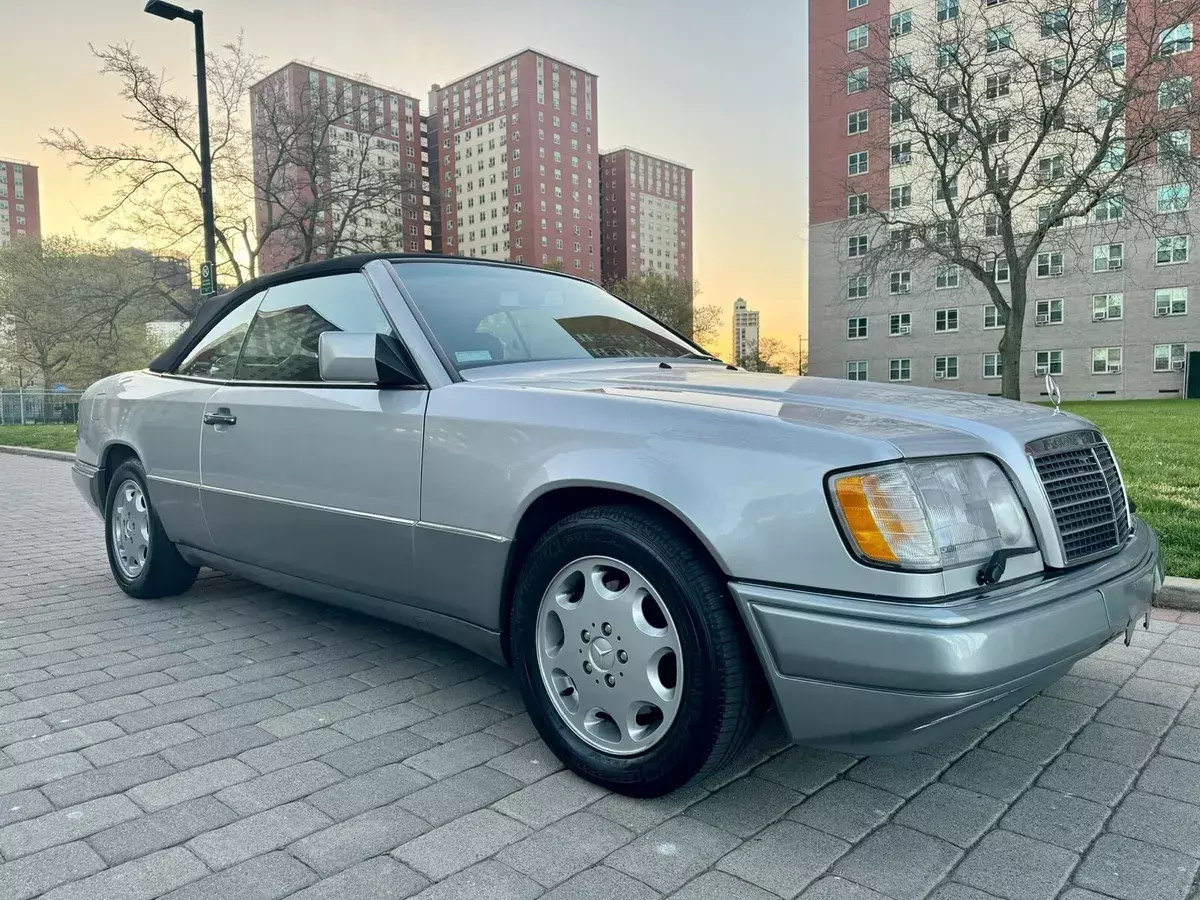1994 Mercedes-Benz E320 Convertible Grey 320 1994 Mercedes-Benz E-Class 320