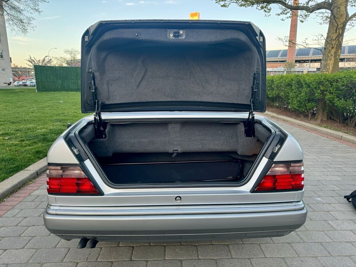 1994 Mercedes-Benz E-Class 320 - photo 7