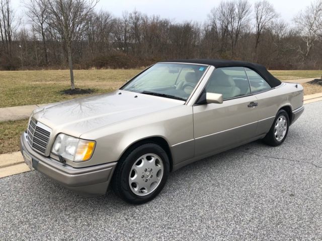 1994 Mercedes Benz E320 Convertible NO RESERVE!!! 1994 Mercedes-Benz E-Class