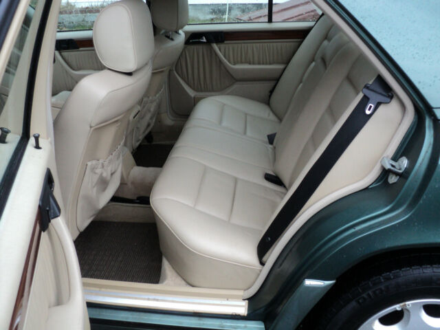 1994 Mercedes-Benz E-Class -- - photo 4