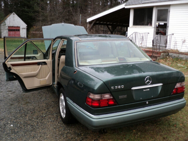 1994 Mercedes-Benz E-Class -- - photo 6