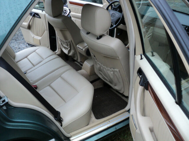 1994 Mercedes-Benz E-Class -- - photo 9