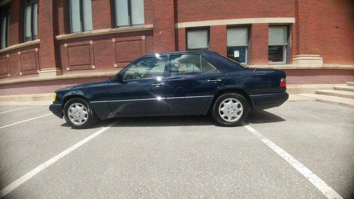 1994 Mercedes-Benz E-Class