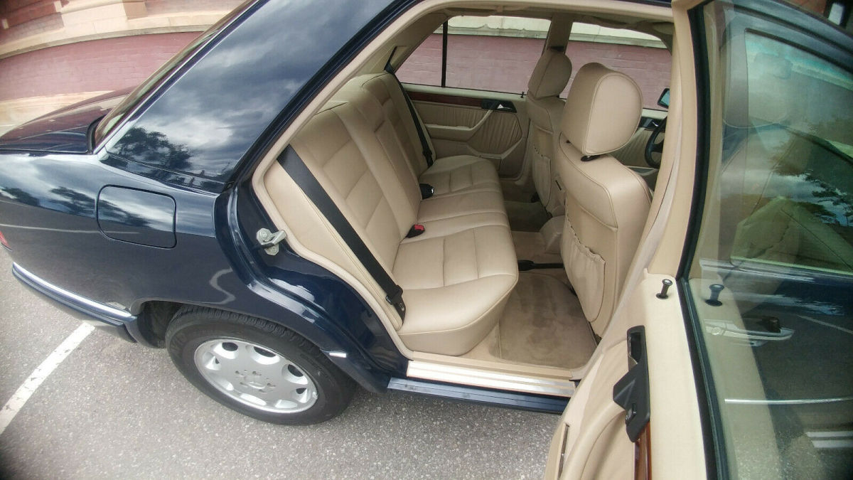 1994 Mercedes-Benz E-Class - photo 13