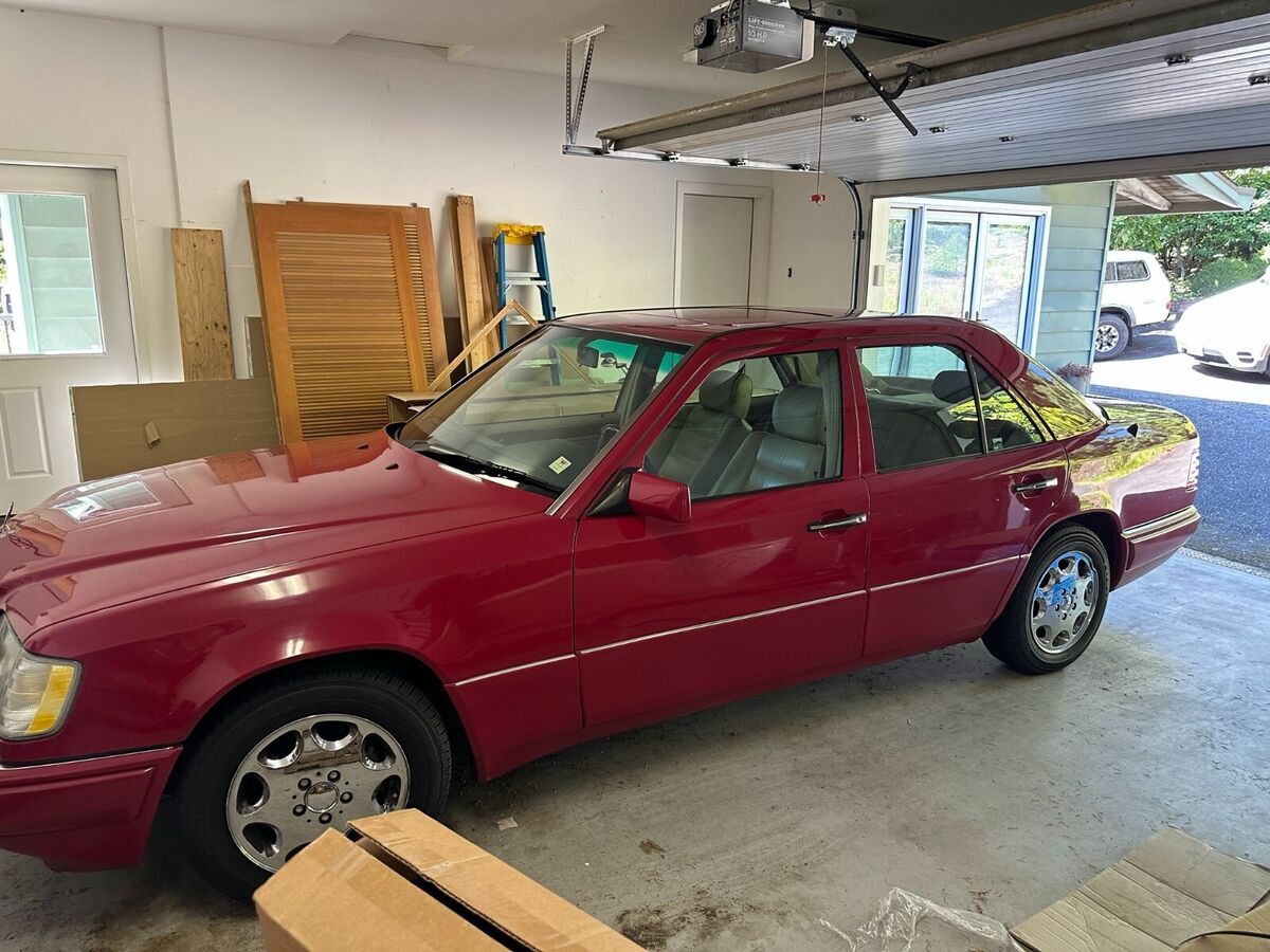 1994 Mercedes-Benz E-Class 320 BASE - photo 10